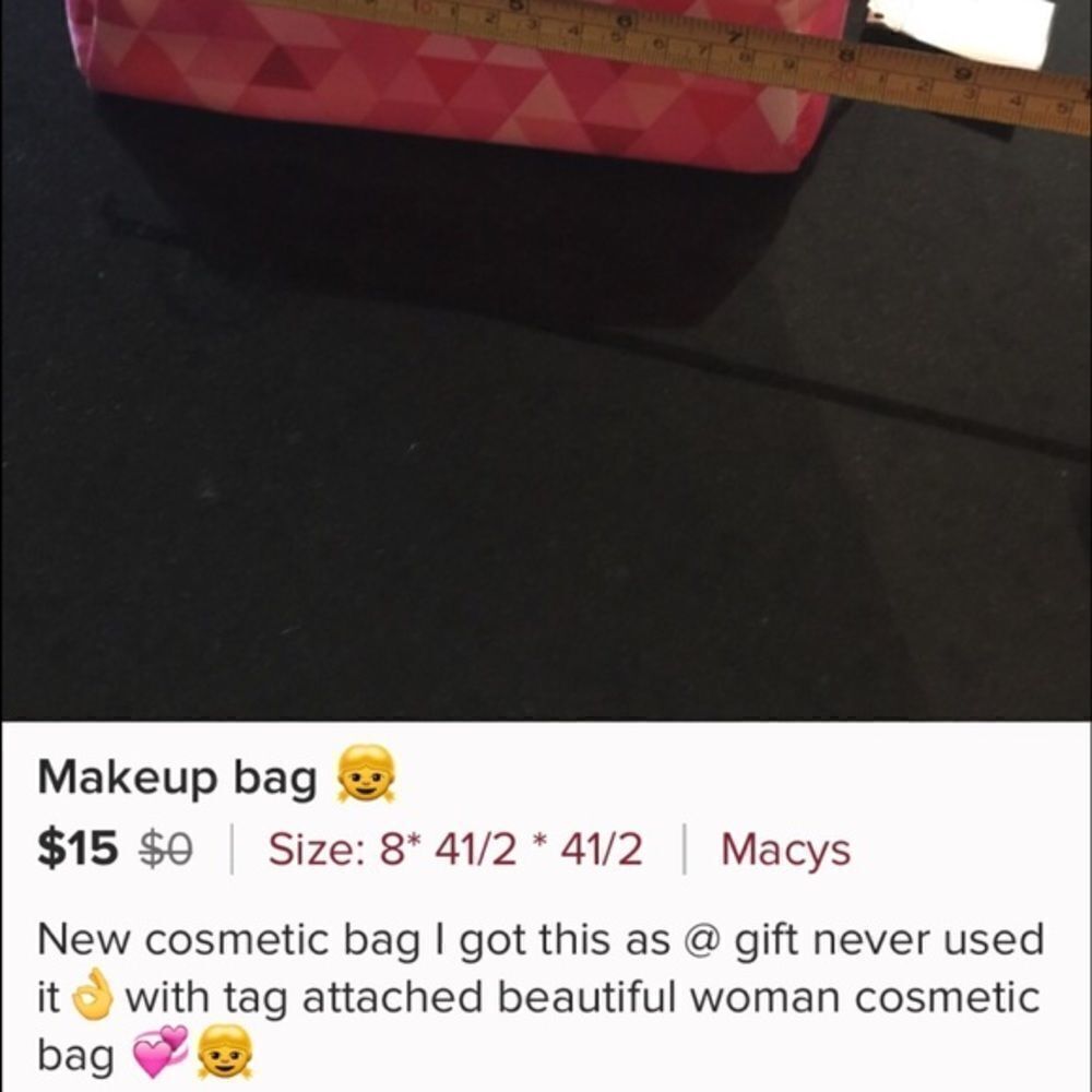 Make up bag🎀  - Picture 4 of 4
